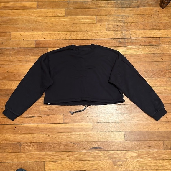 Adidas Originals Outline Crop Crew Sweatshirt, size Small - Picture 11 of 12